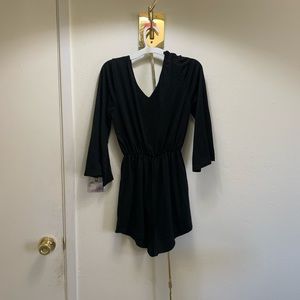 Flare-sleeve Romper with low back LABOR DAY SALE